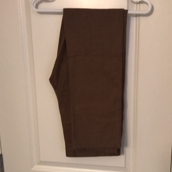 Men’s tan RW&Co dress pants. Size 30x32. - Picture 2 of 5